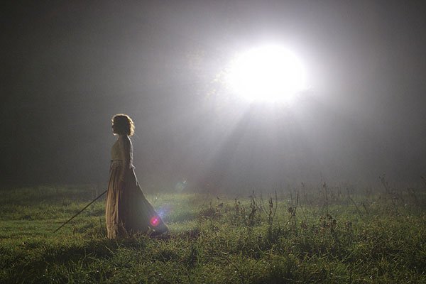 Bryce Howard in "The Village"