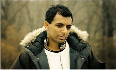 Director M. Night Shyamlan on the set of "The Village"